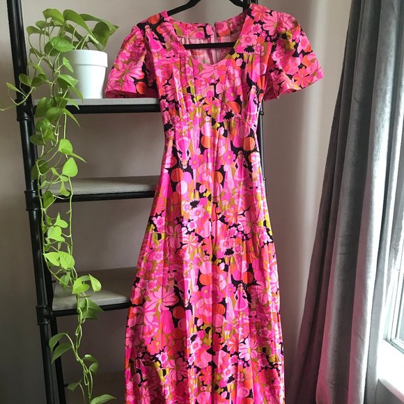 Dresses & Skirts - Vintage neon maxi dress